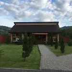 Zolota Pidkova & Forest Appartement *