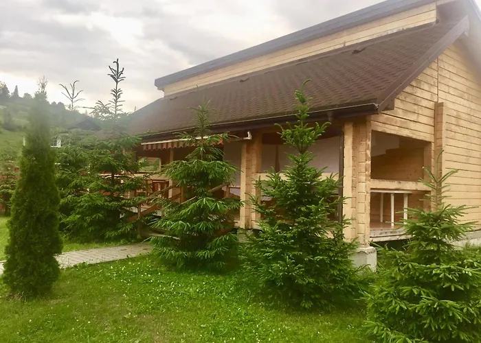 Zolota Pidkova & Forest Appartement